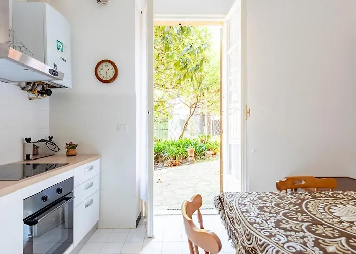 Appartamento Joivy Sunny Flat Near The