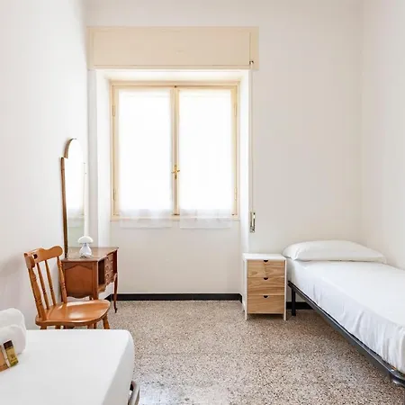 Apartment Joivy Sunny Flat Near The Rapallo