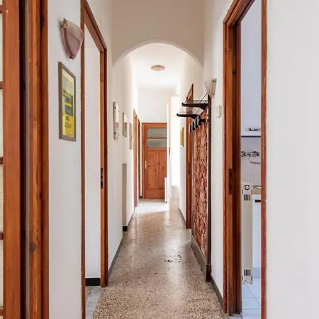 Joivy Sunny Flat Near The Rapallo