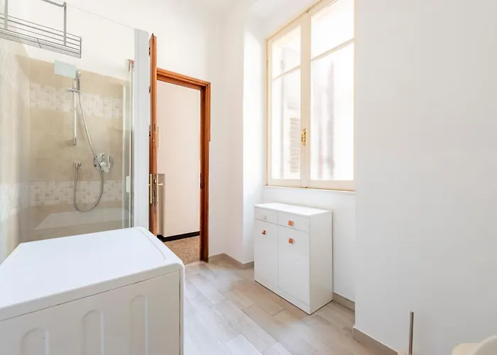 Joivy Sunny Flat Near The Apartment